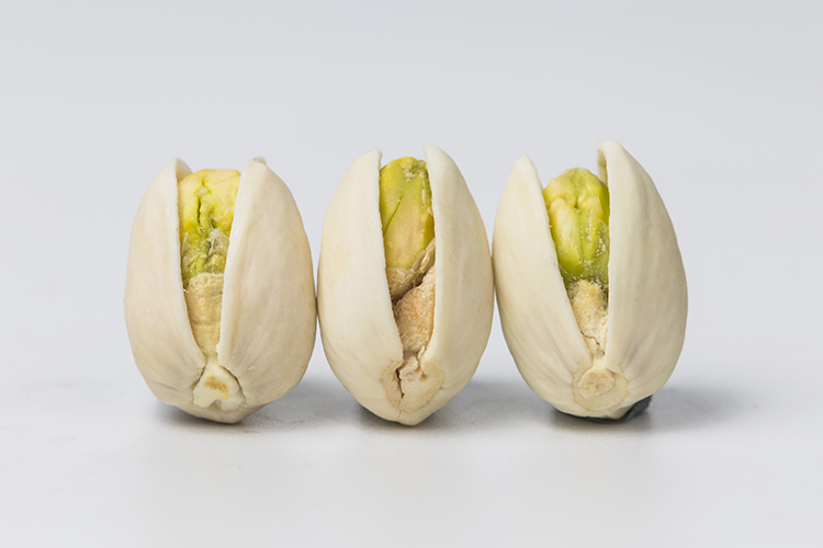 pistachio benefits for women